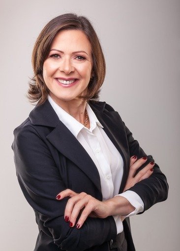 Janaína Bellé